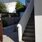 דירה Dora *