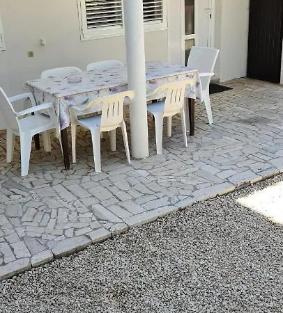 Apartamento Dora