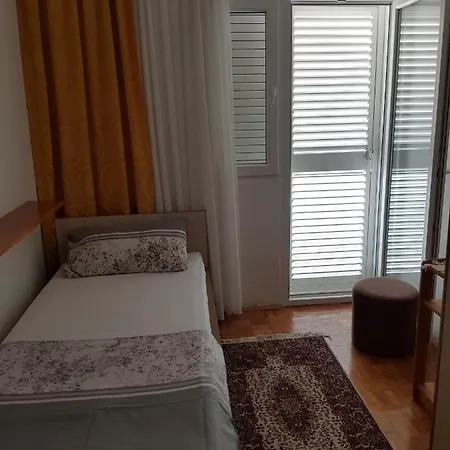 Dora Apartment Pag Town